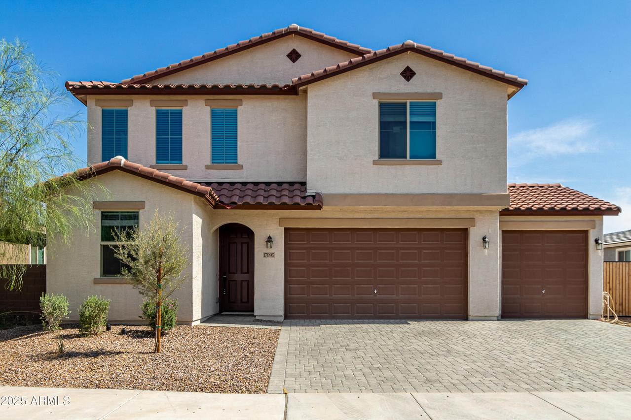 17995 W Hilton Ave., Goodyear, AZ 85338
