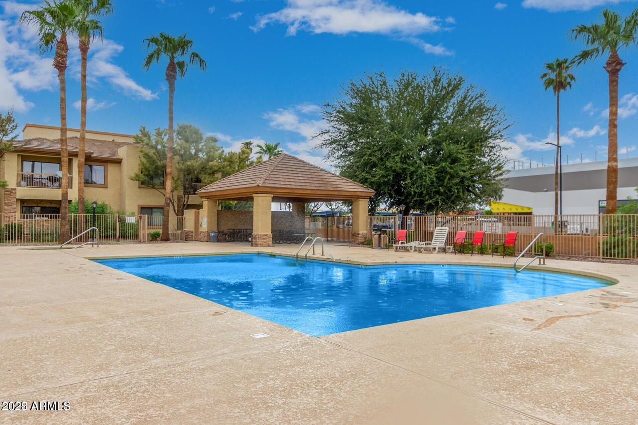 6770 N 47th Ave. #2002, Glendale, AZ 85301