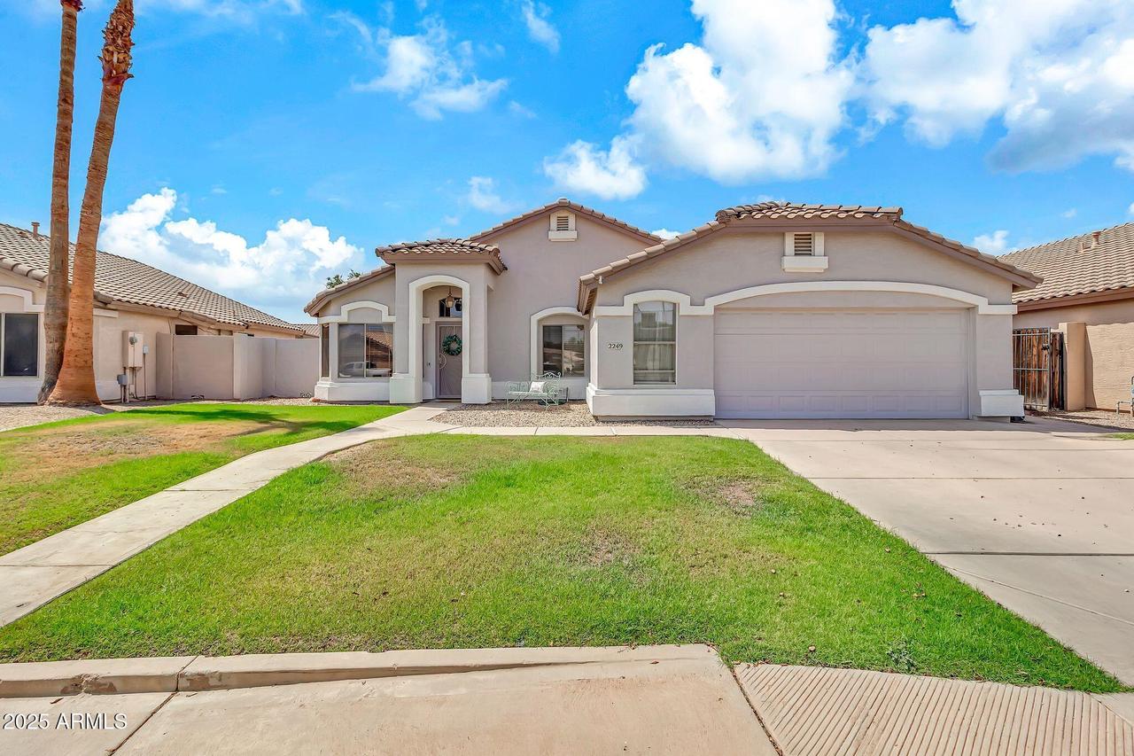 2249 E Manor Dr., Gilbert, AZ 85296