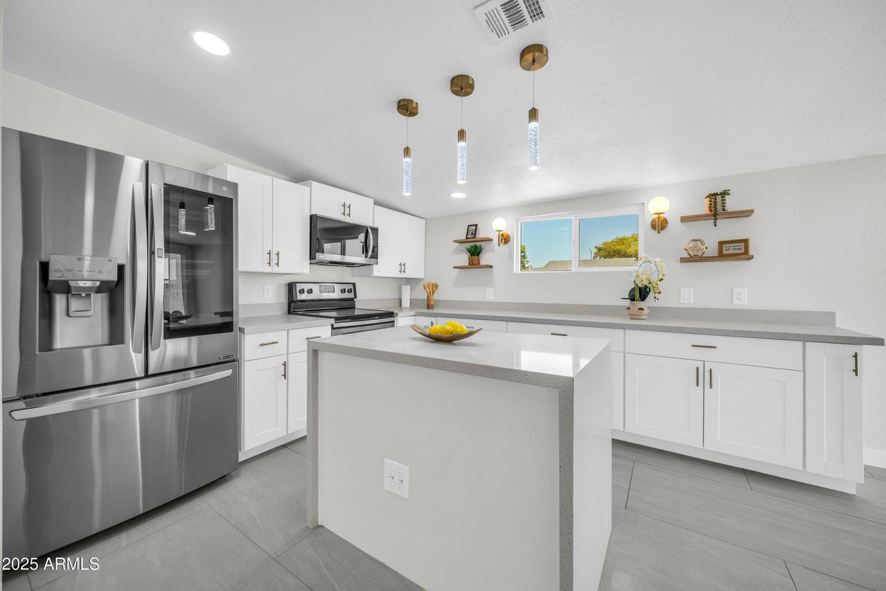 3736 W Wethersfield Rd., Phoenix, AZ 85029