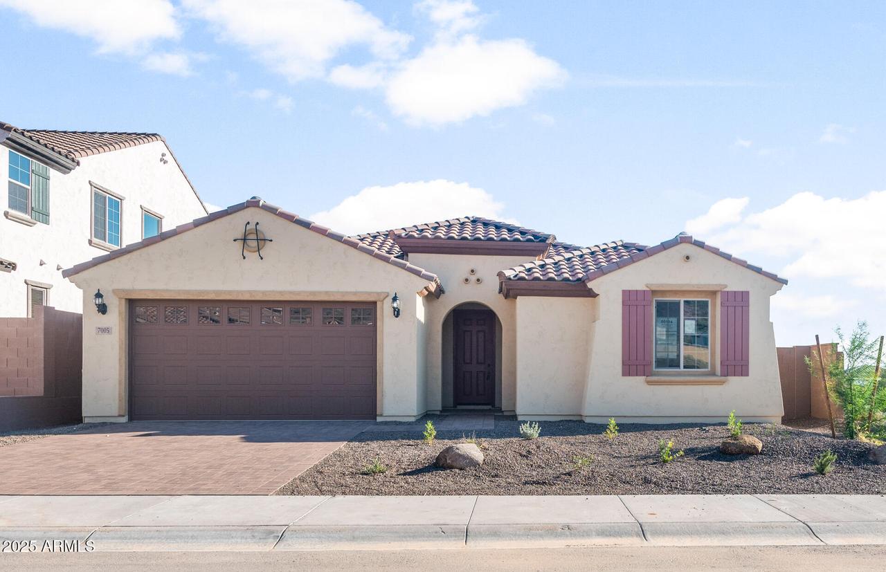 7005 W Hedge Hog Pl., Peoria, AZ 85383