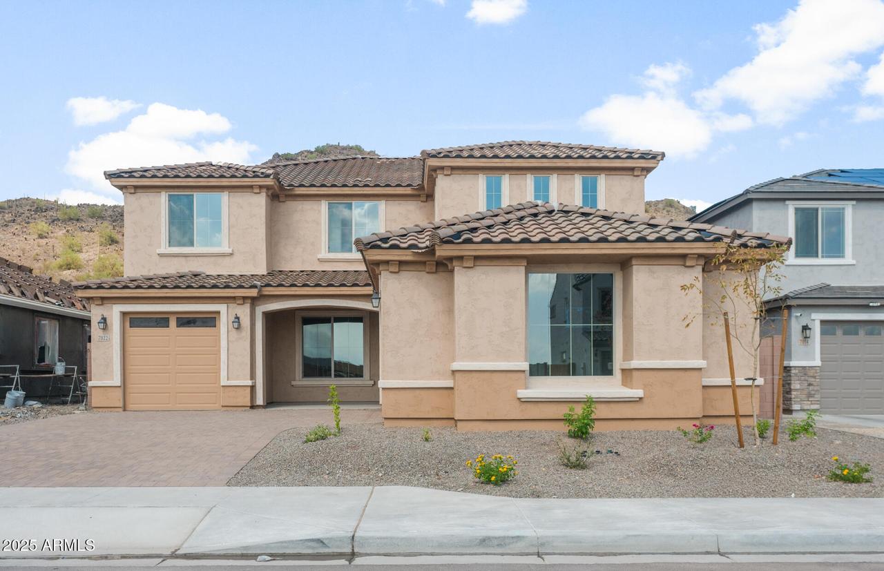 7022 W Plum Rd., Peoria, AZ 85383