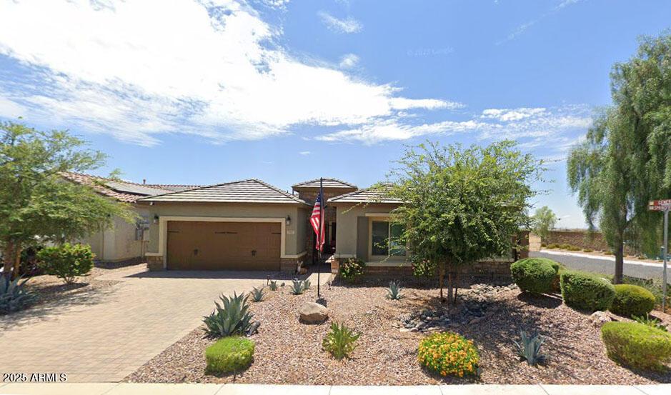 7027 W Springfield Way, Florence, AZ 85132