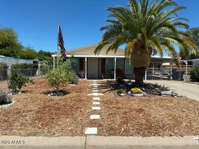 7642 E Holmes Ave., Mesa, AZ 85209