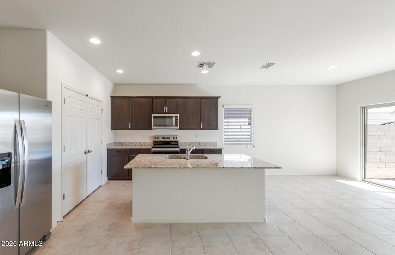 43005 W Palo Amarillo Rd., Maricopa, AZ 85138