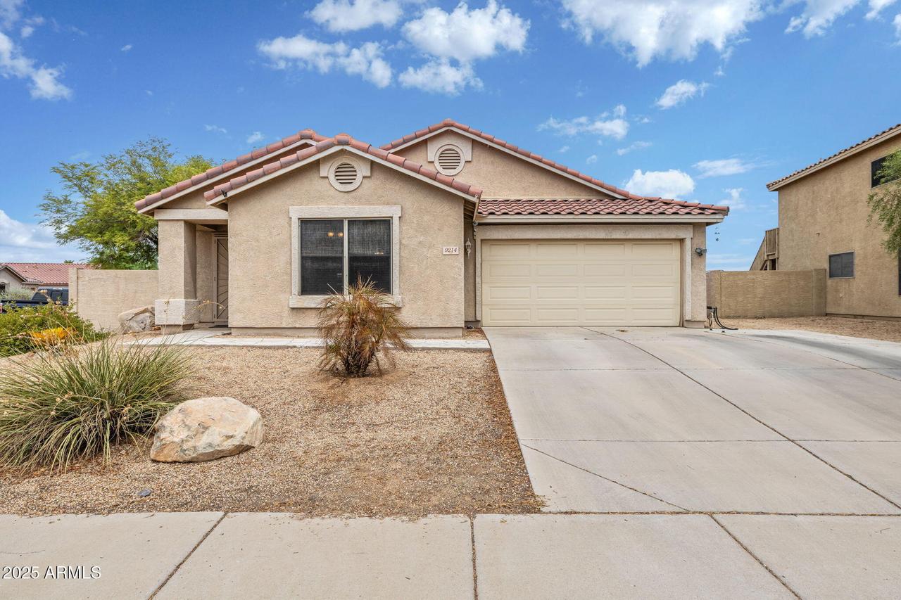 9214 W Pierson St., Phoenix, AZ 85037