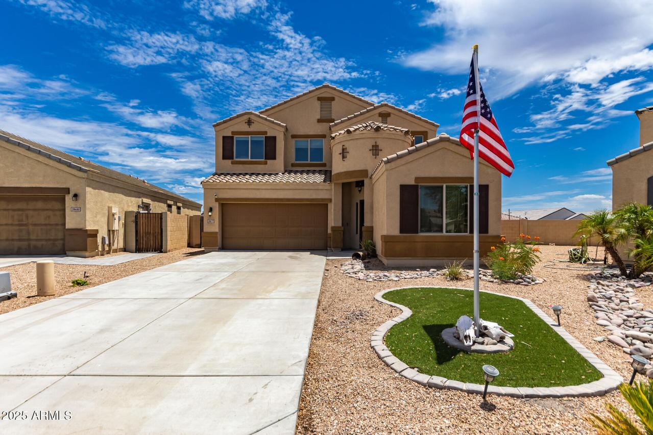 28677 N Roselite Ln., San Tan Valley, AZ 85143