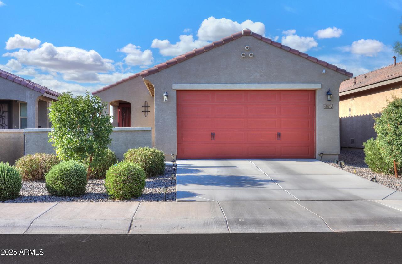 40010 W Rio Lobo Dr., Maricopa, AZ 85138