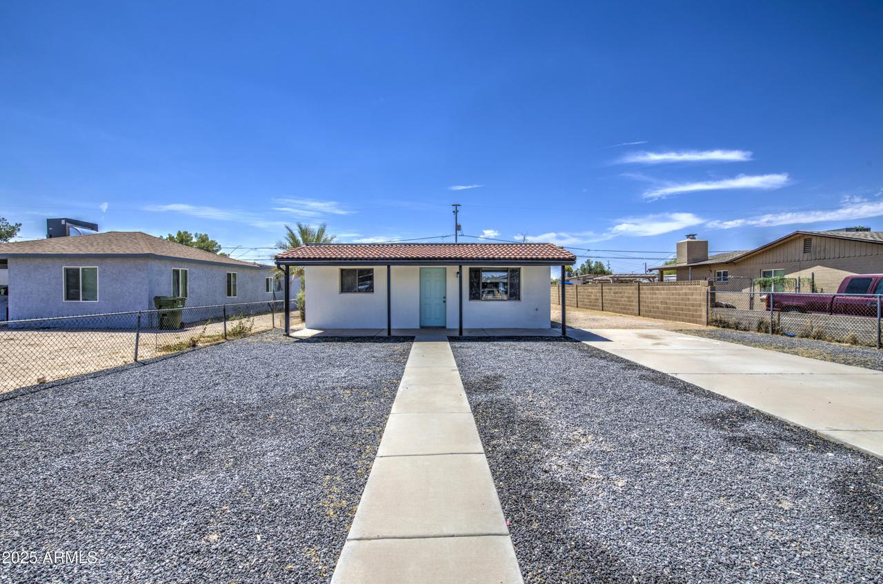 1119 E 3rd St., Casa Grande, AZ 85122