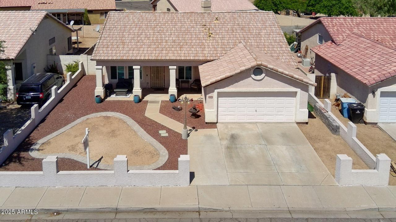 2014 N 87th Dr., Phoenix, AZ 85037