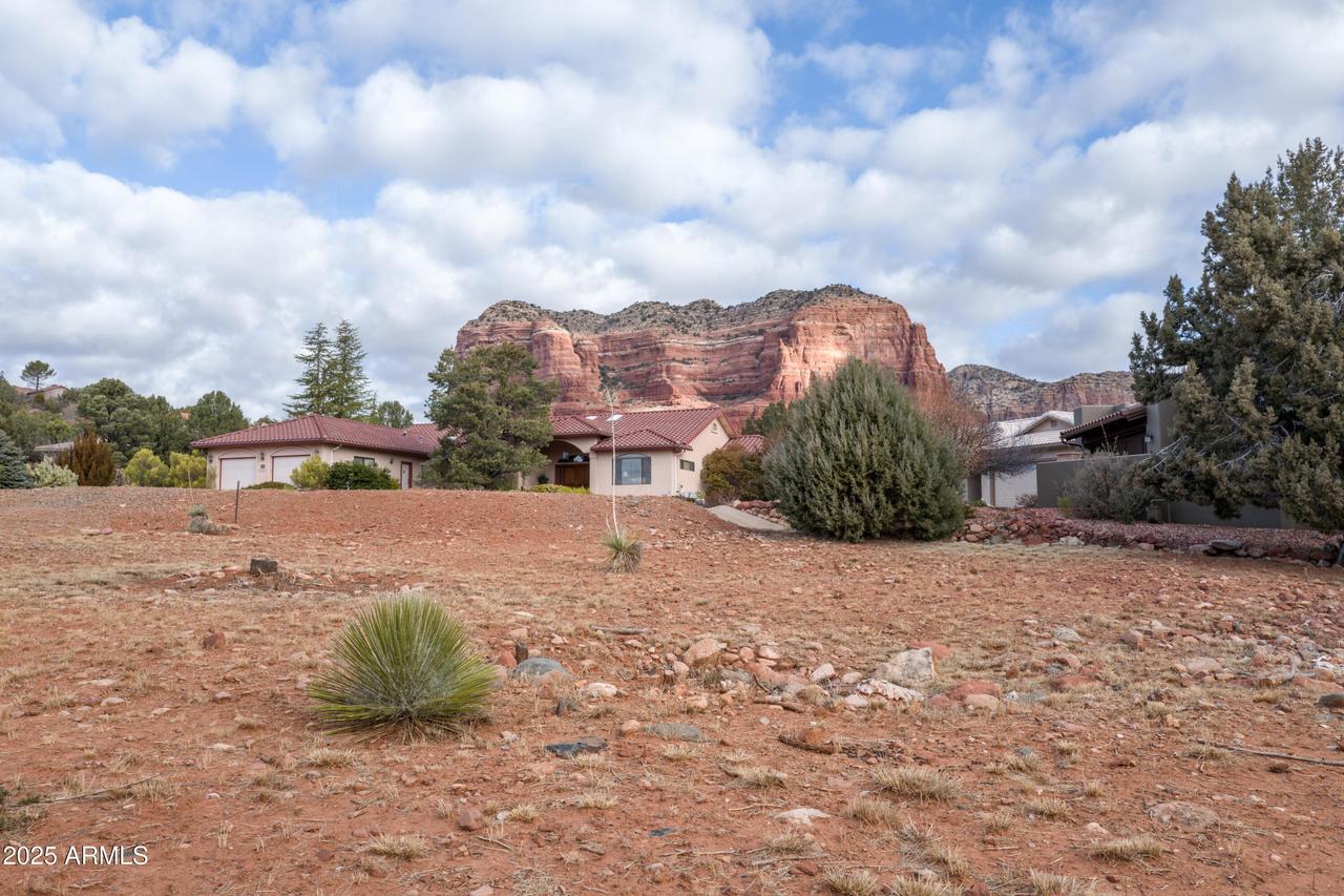 15 Alta Vista Dr. #102, Sedona, AZ 86351