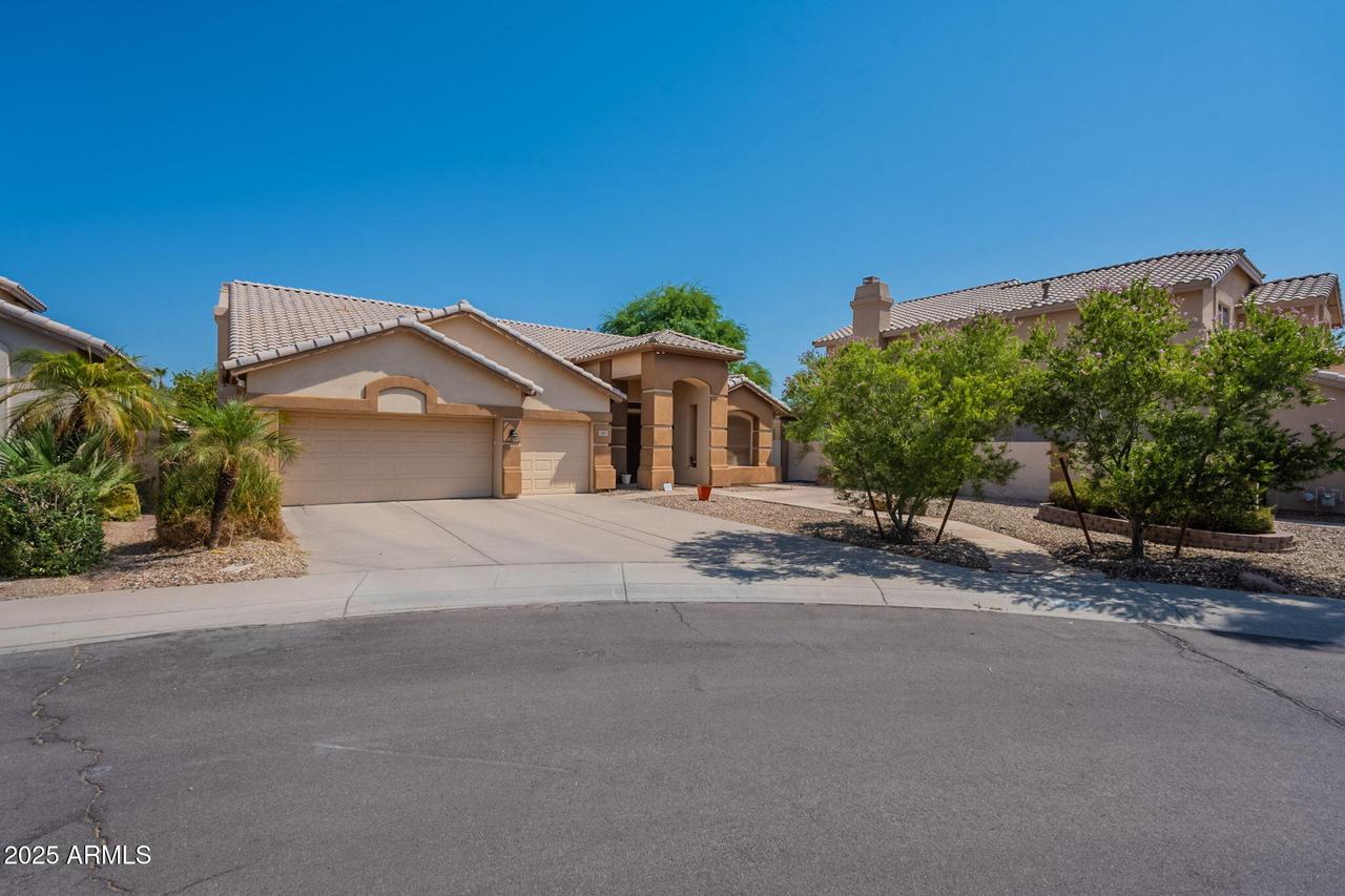 5170 W Laredo Ct., Chandler, AZ 85226