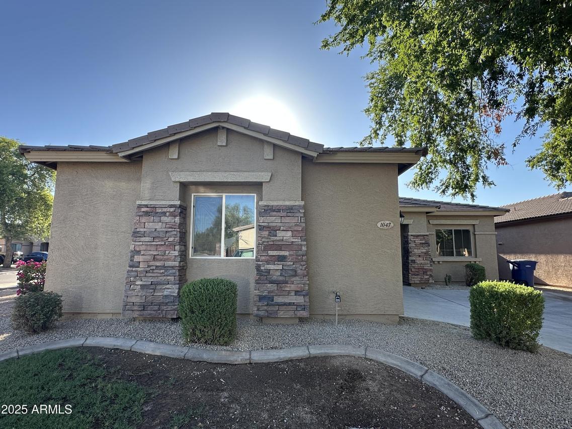 1047 S Sacramento Pl., Chandler, AZ 85286
