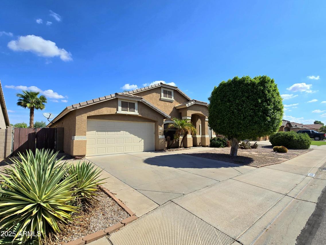 9434 E Osage Ave., Mesa, AZ 85212
