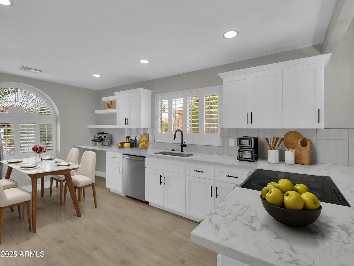 9437 E Champagne Dr., Sun Lakes, AZ 85248