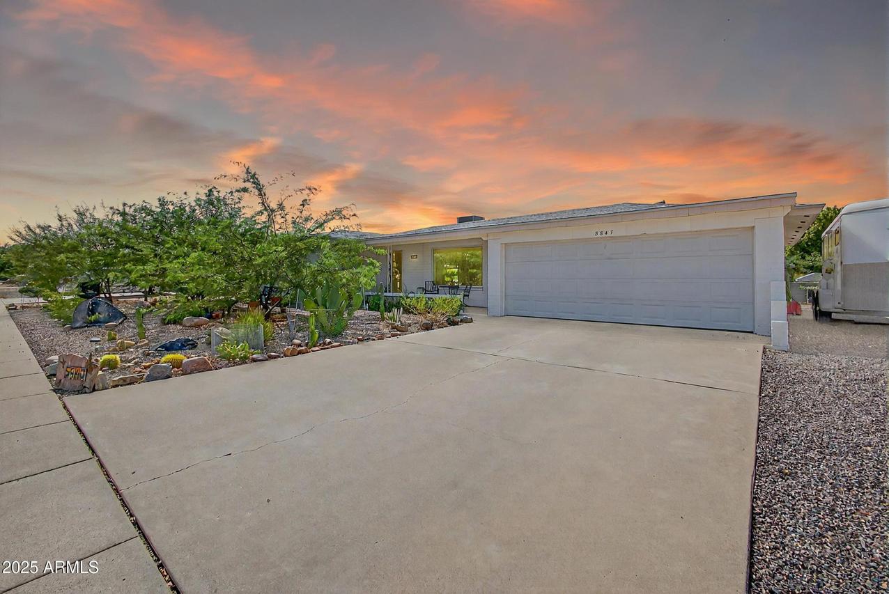 5847 E Duncan St., Mesa, AZ 85205