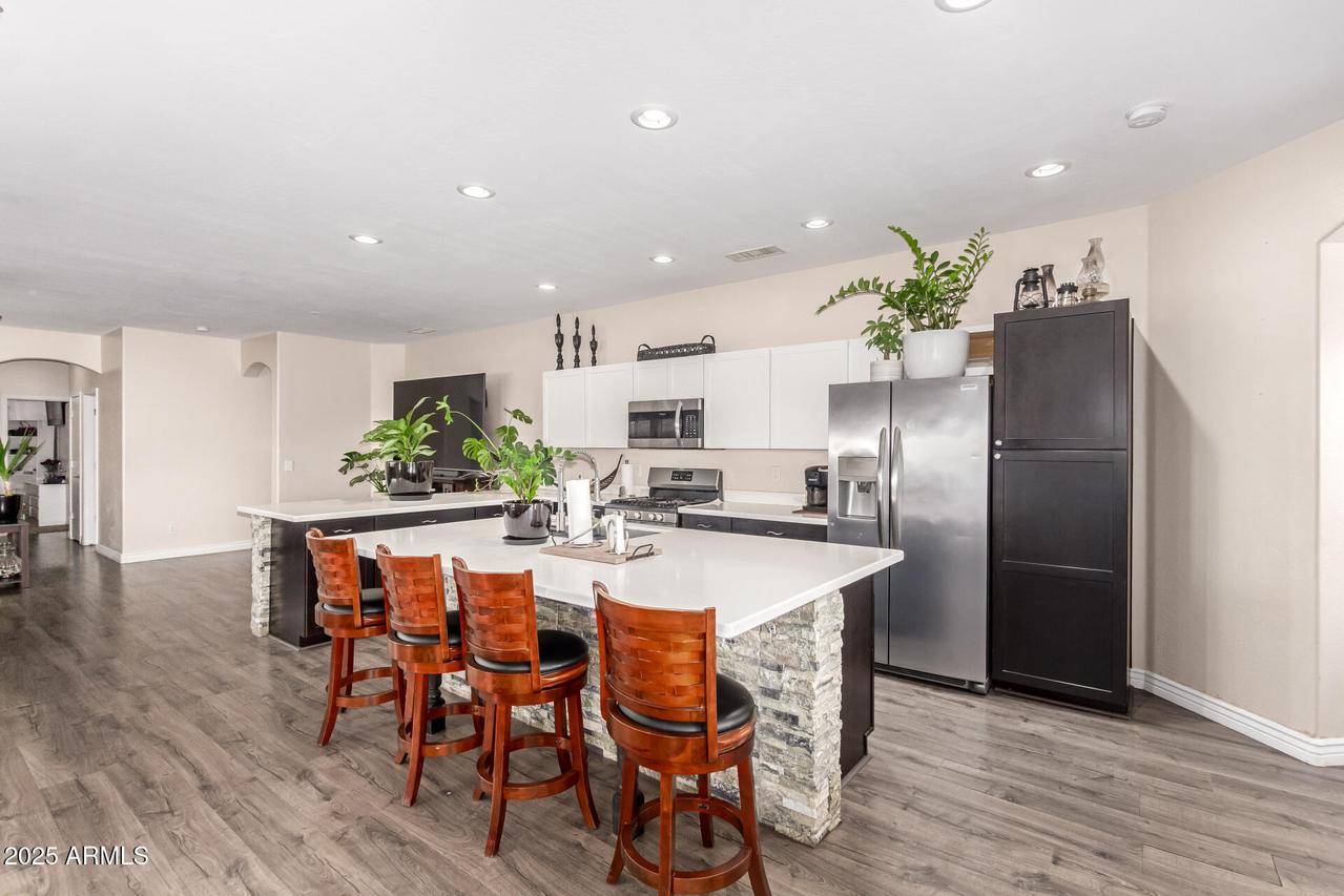 16873 W Post Dr., Surprise, AZ 85388