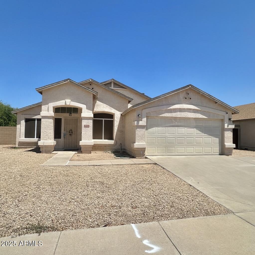 8932 W Highland Ave., Phoenix, AZ 85037
