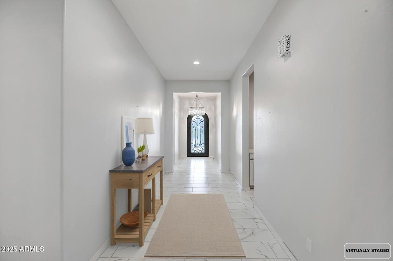 9390 W Parkside Ln., Peoria, AZ 85383