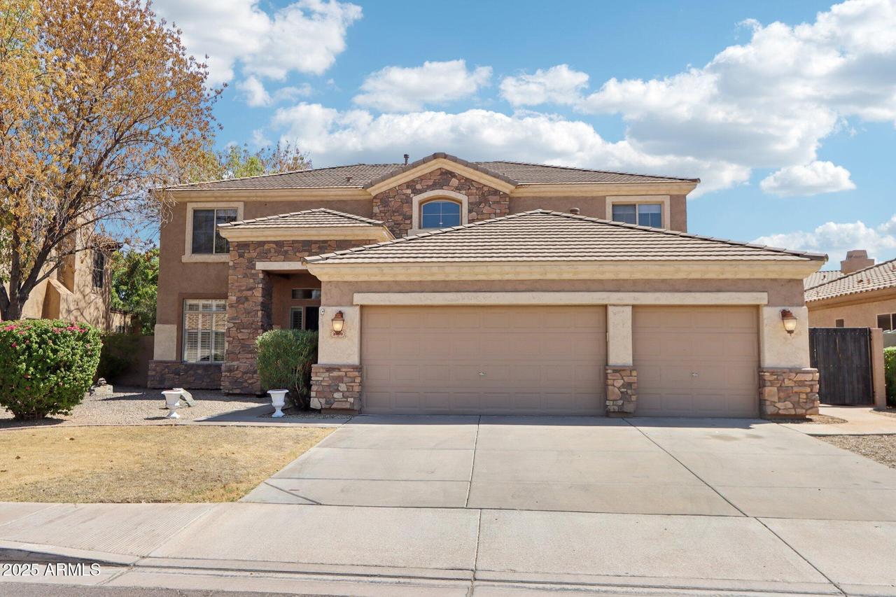 2403 E San Tan St., Chandler, AZ 85225