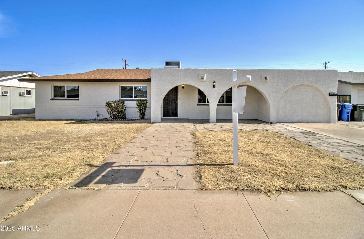 1059 E 9th Ave., Mesa, AZ 85204
