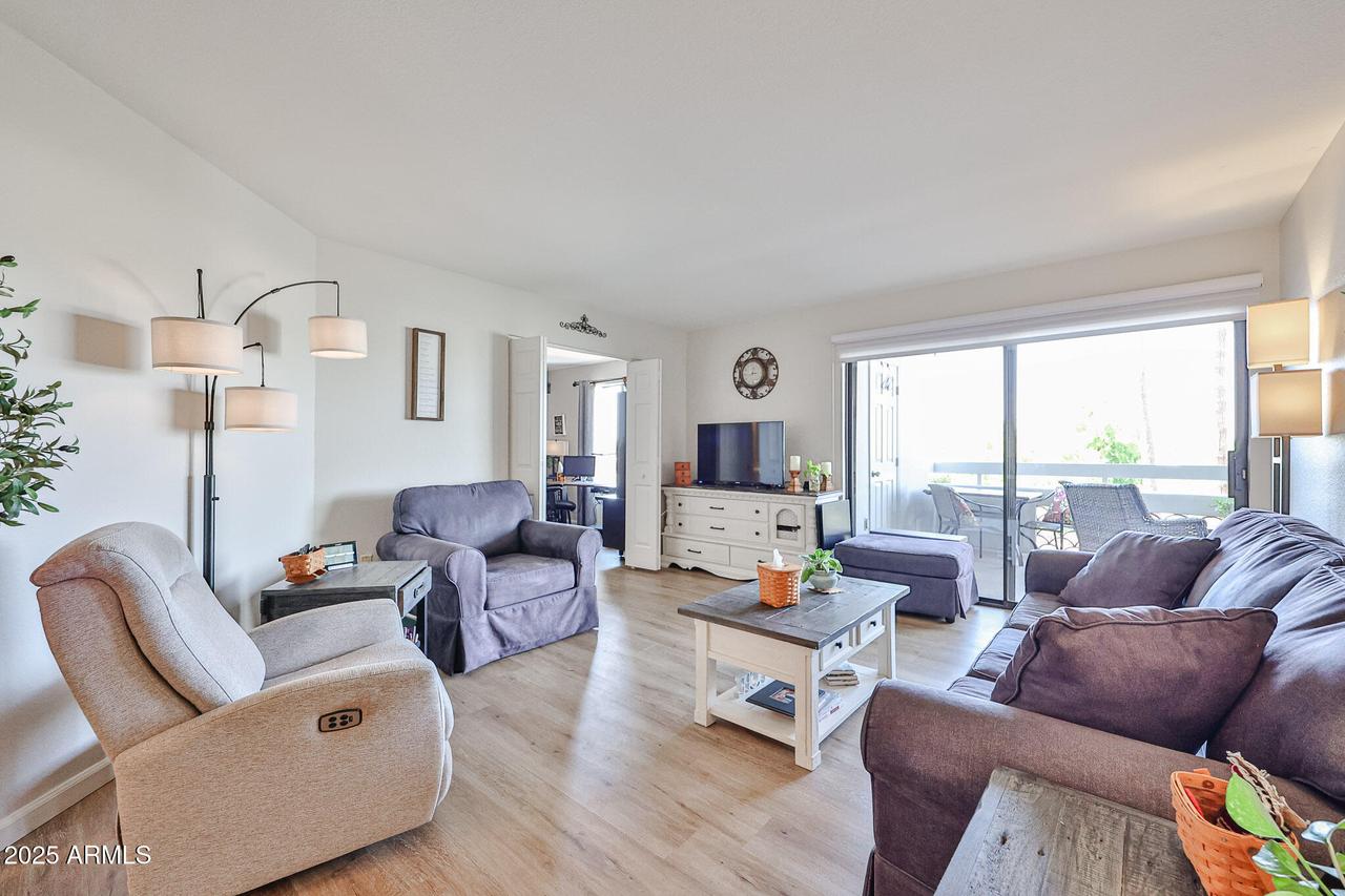 17404 N 99th Ave. #310, Sun City, AZ 85373