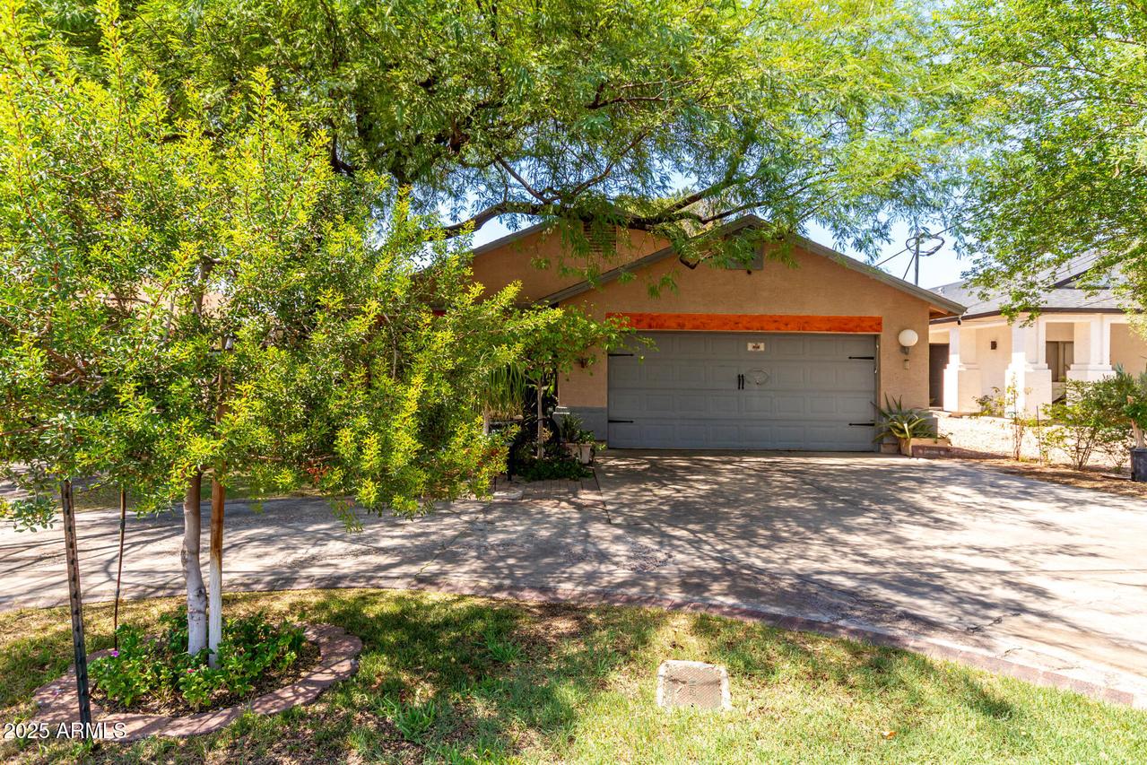 2640 N 28th Pl., Phoenix, AZ 85008