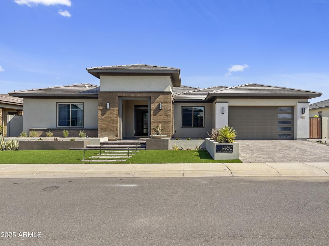 1460 E Crescent Way, Gilbert, AZ 85298