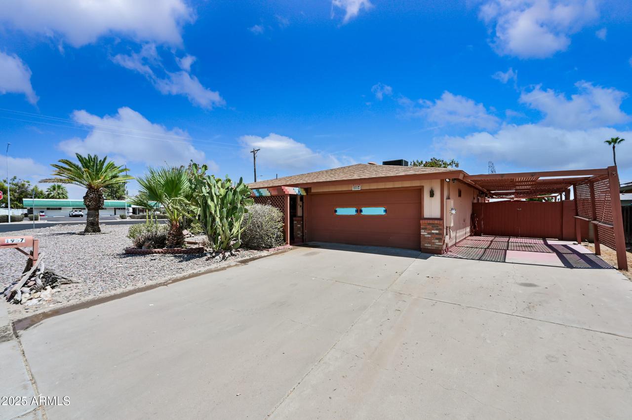 1957 E Dartmouth St., Mesa, AZ 85203