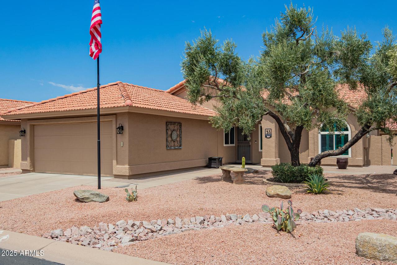 10552 E Voax Dr., Sun Lakes, AZ 85248
