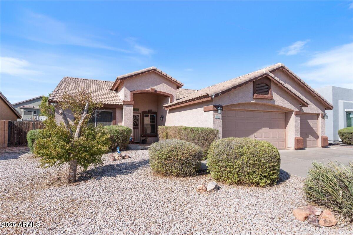 8026 W Hilton Ave., Phoenix, AZ 85043