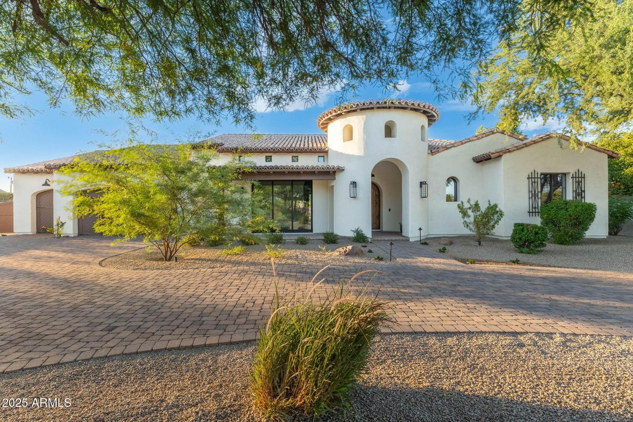 7714 E Sutton Dr., Scottsdale, AZ 85260