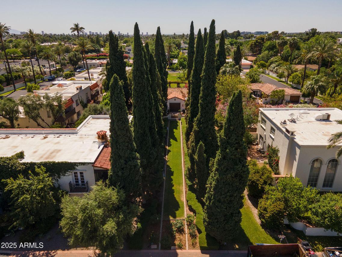 4332 N 40th St., Phoenix, AZ 85018