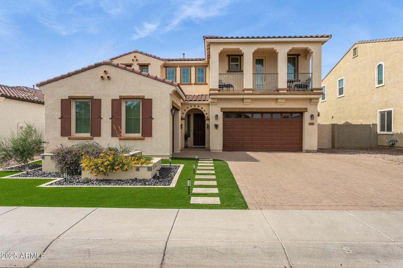 4204 E Grand Canyon Dr., Chandler, AZ 85249