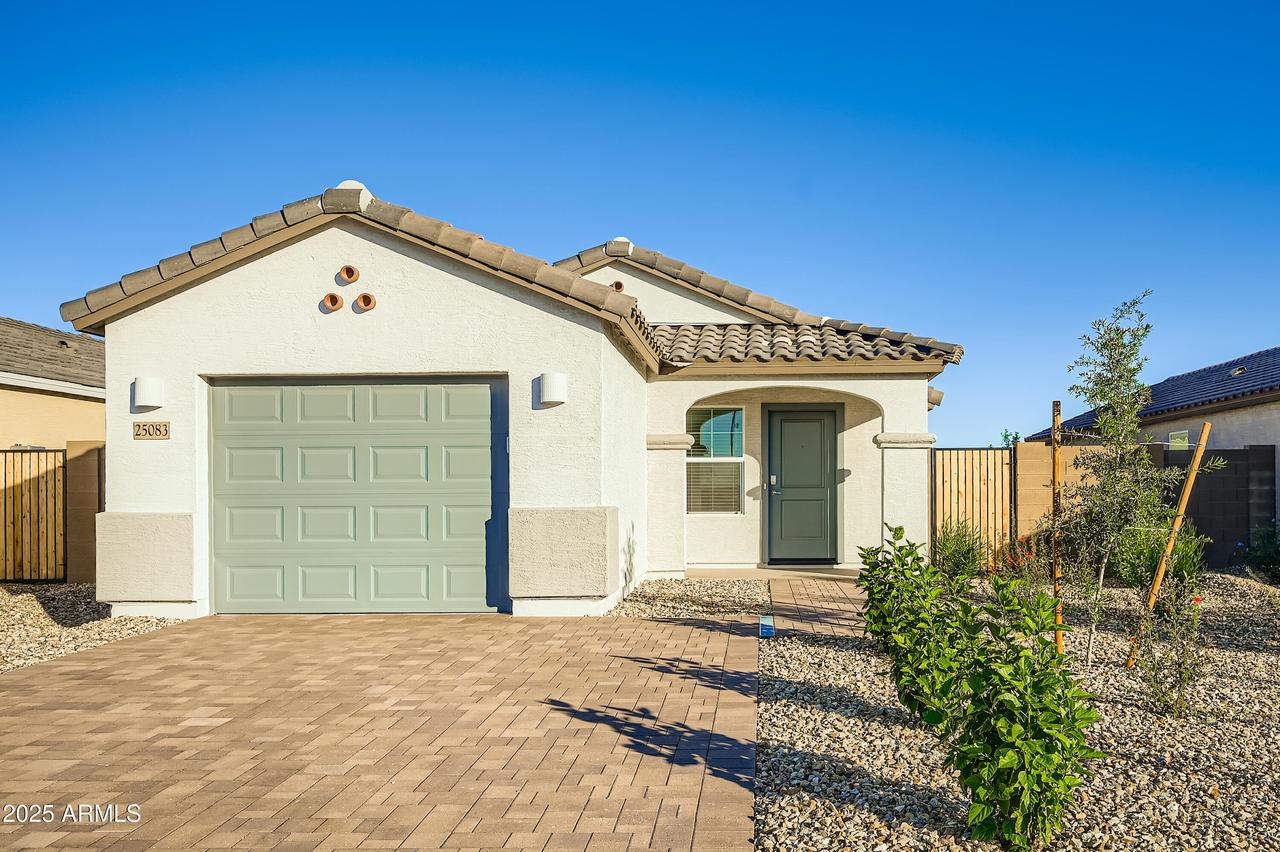 25083 N 174th Ln., Surprise, AZ 85387