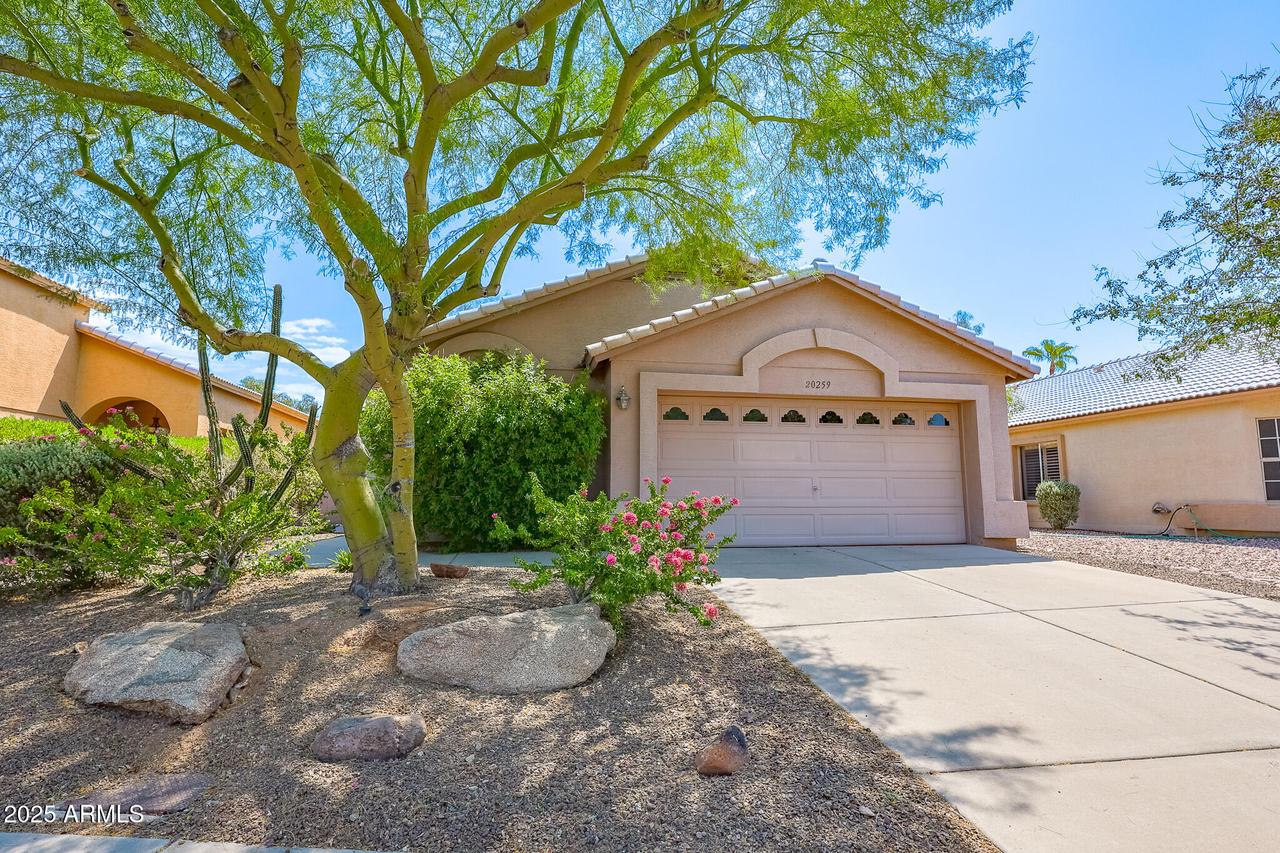 20259 N 51st Dr., Glendale, AZ 85308