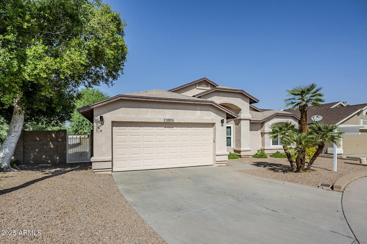 19804 N 44th Dr., Glendale, AZ 85308