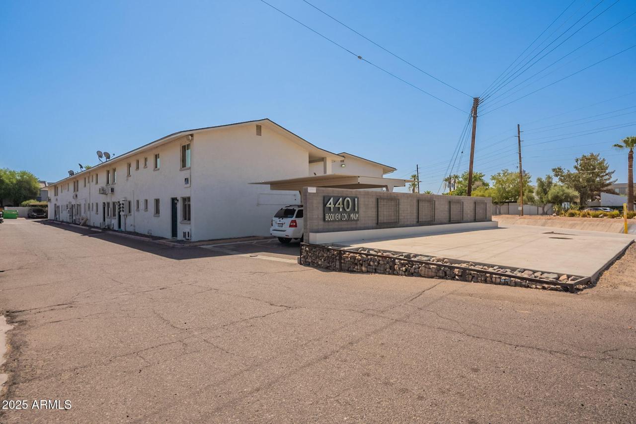 4401 N 12th St. #121, Phoenix, AZ 85014