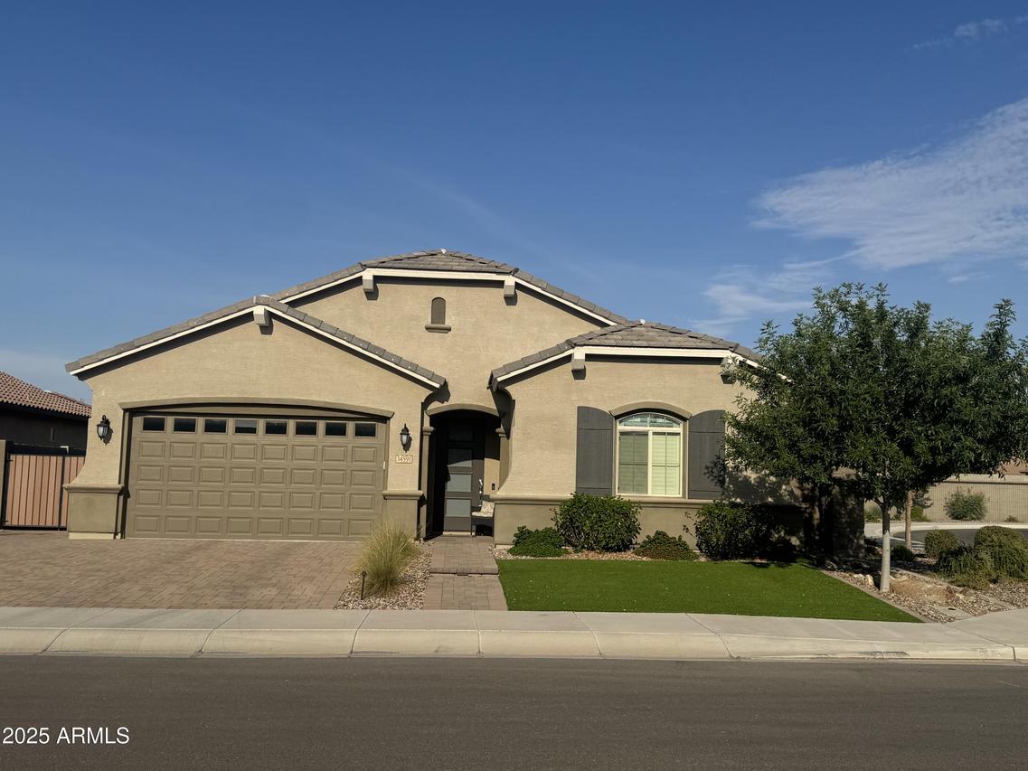 34591 N Becker Dr., San Tan Valley, AZ 85144