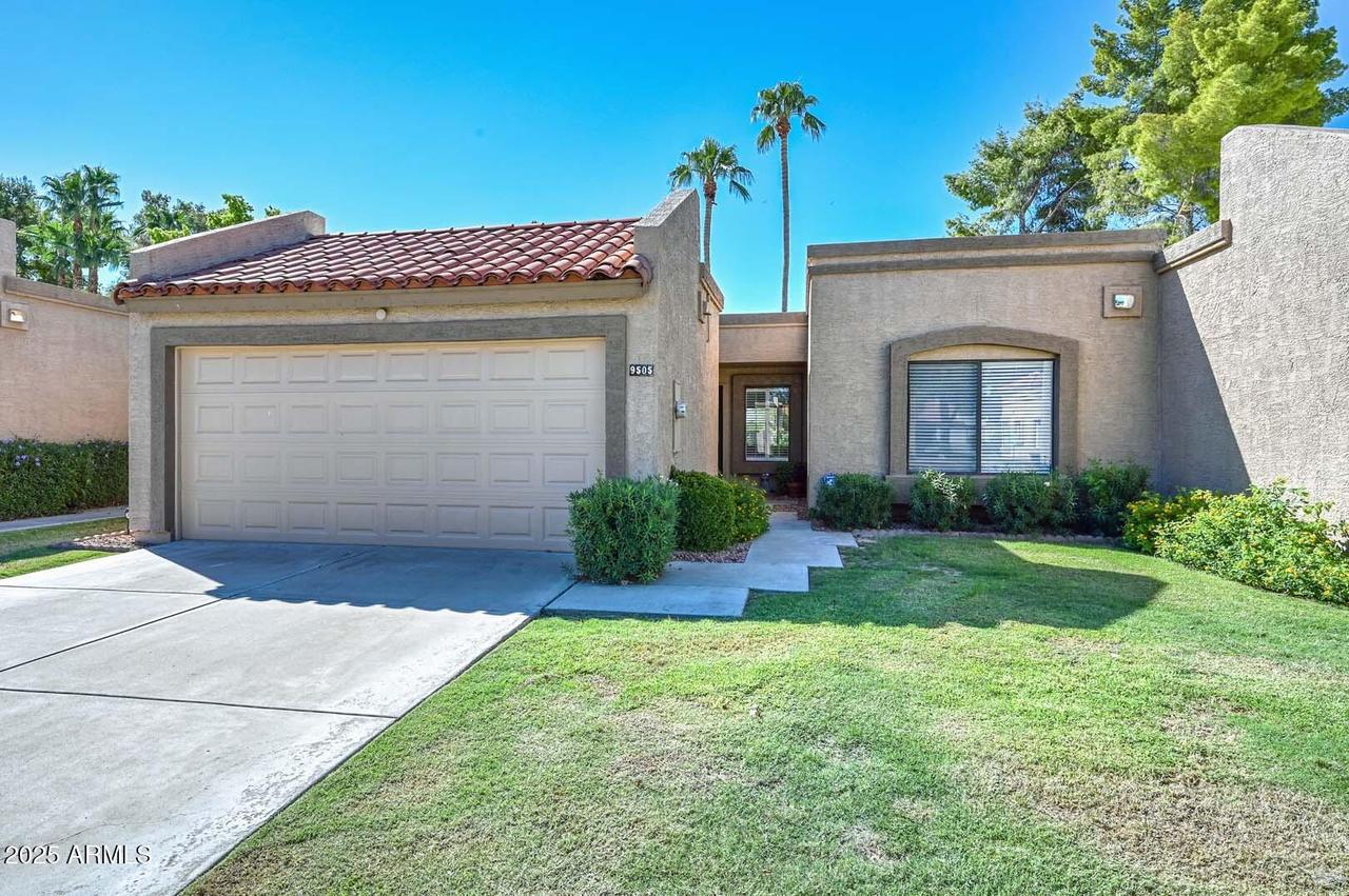9505 W Mcrae Way, Peoria, AZ 85382