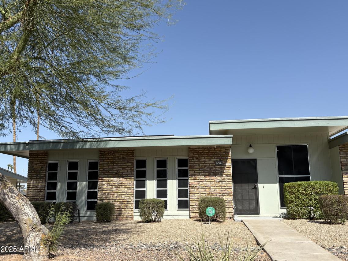 13428 N 100th Ave., Sun City, AZ 85351