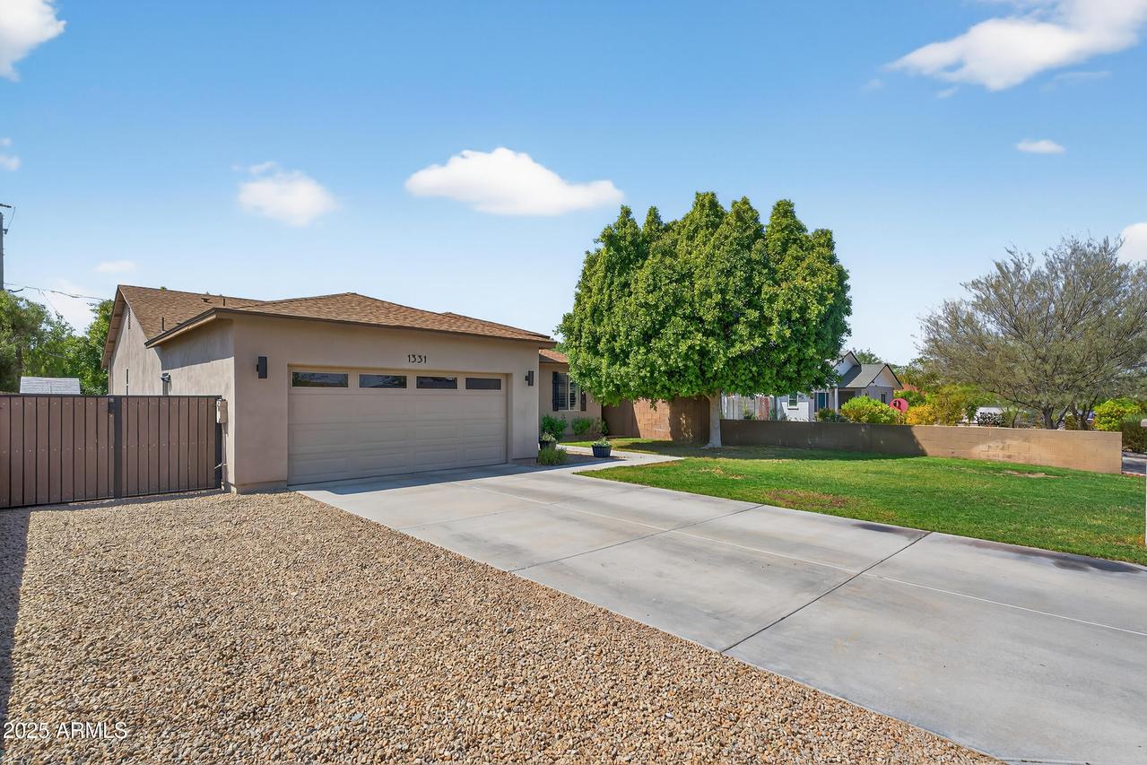 1331 E Kaler Dr., Phoenix, AZ 85020