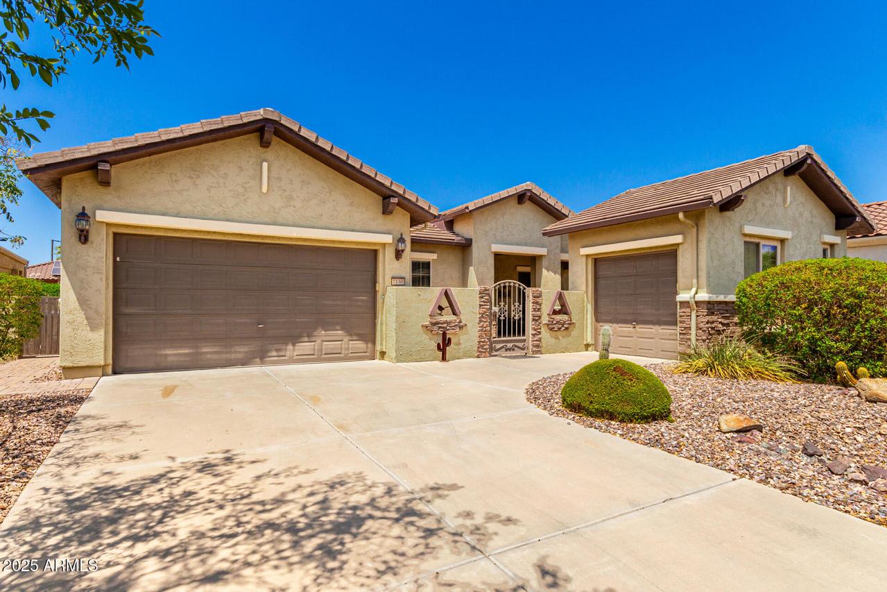 7130 W Heritage Way, Florence, AZ 85132