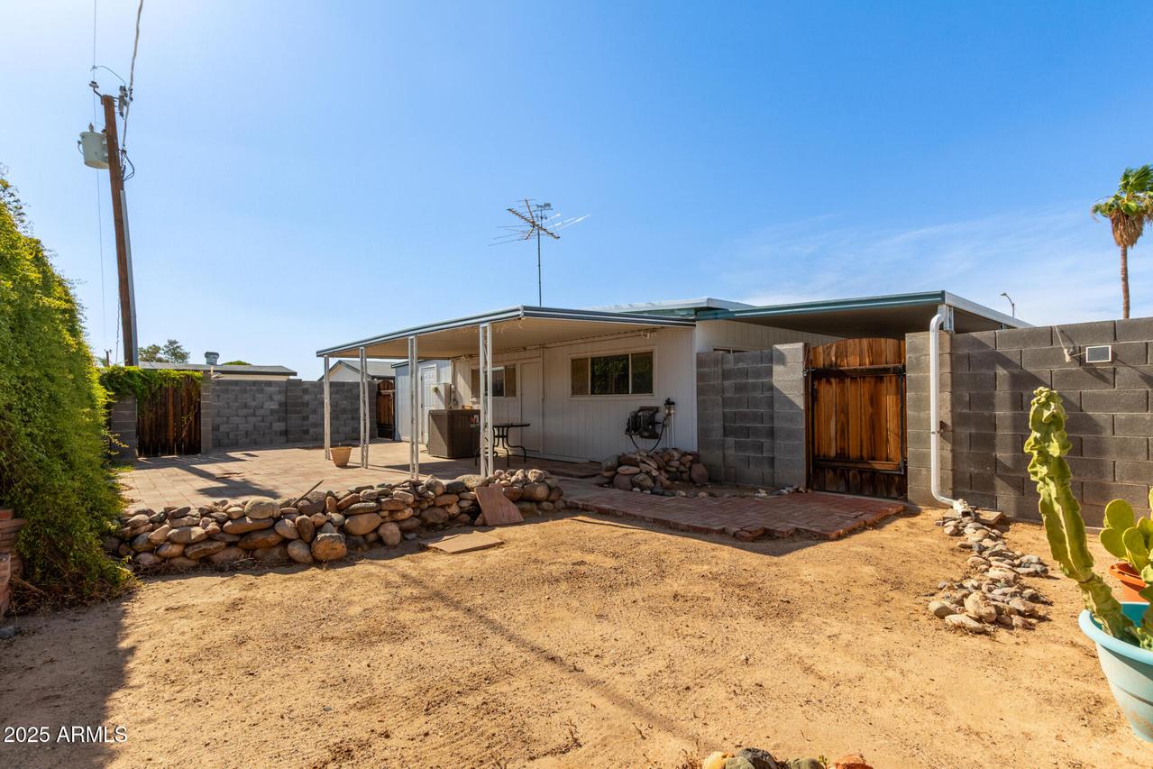 10737 W Sack Dr., Peoria, AZ 85373