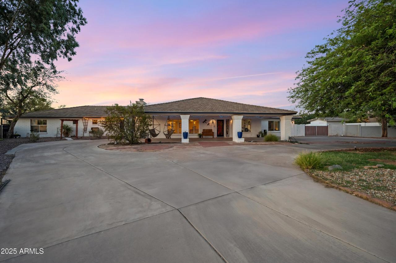 2032 E Euclid Ave., Phoenix, AZ 85042