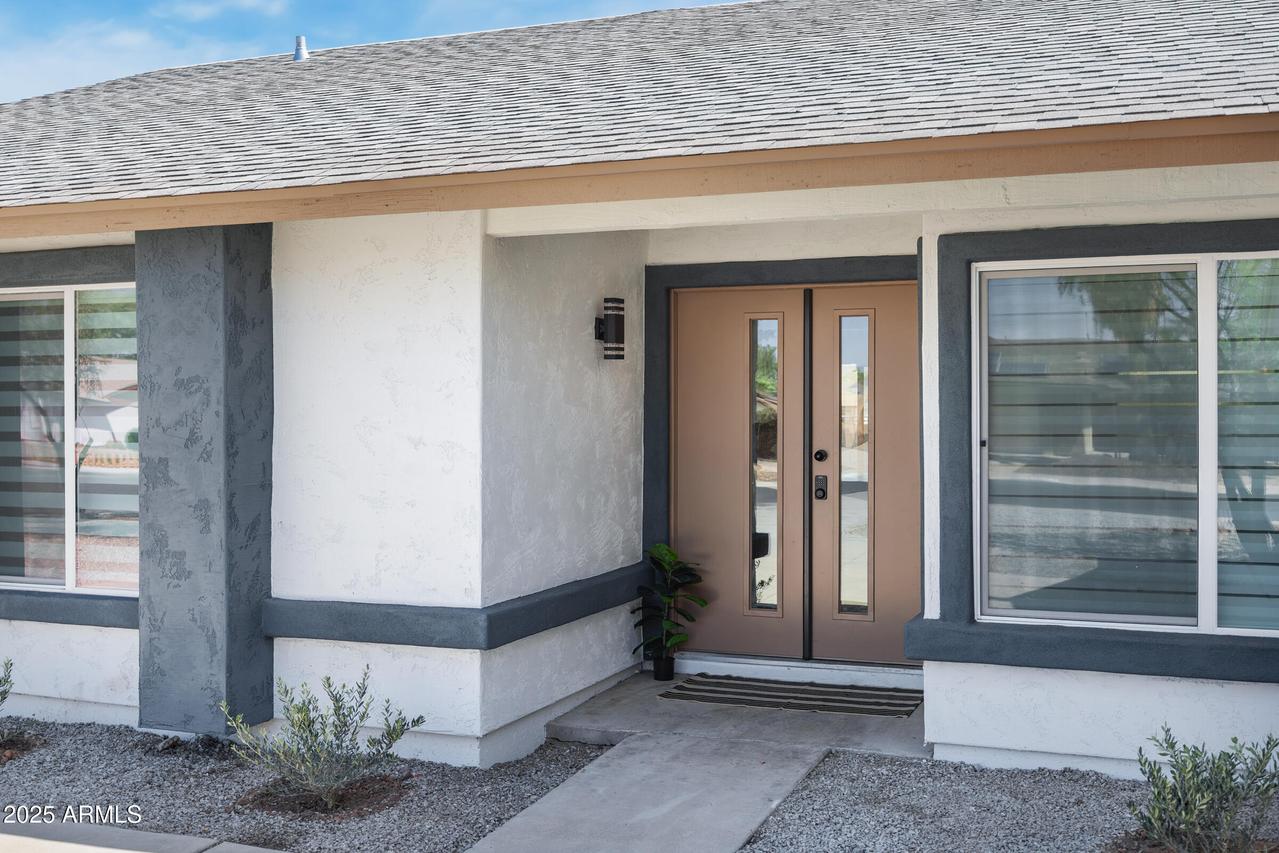 3401 W Sandra Ter., Phoenix, AZ 85053