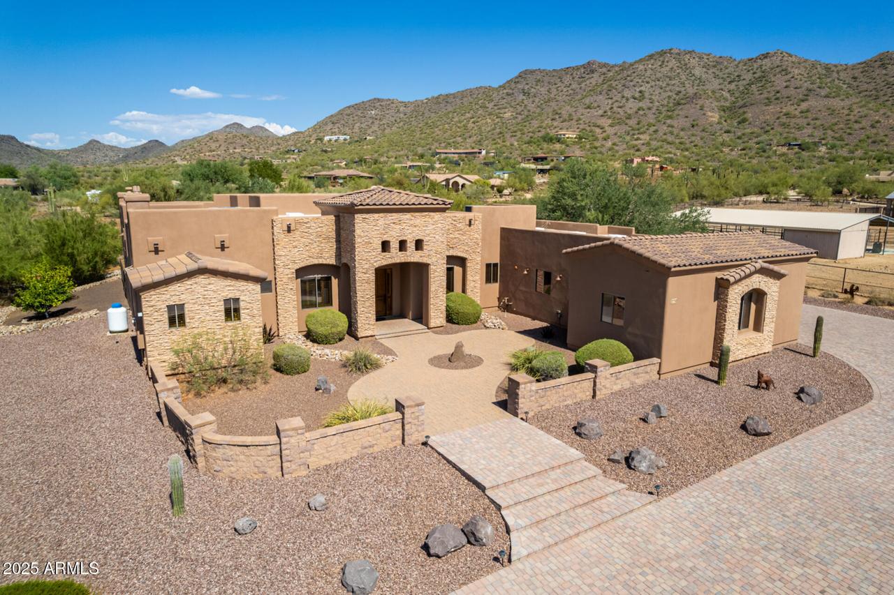 3730 E Cloud Rd., Cave Creek, AZ 85331
