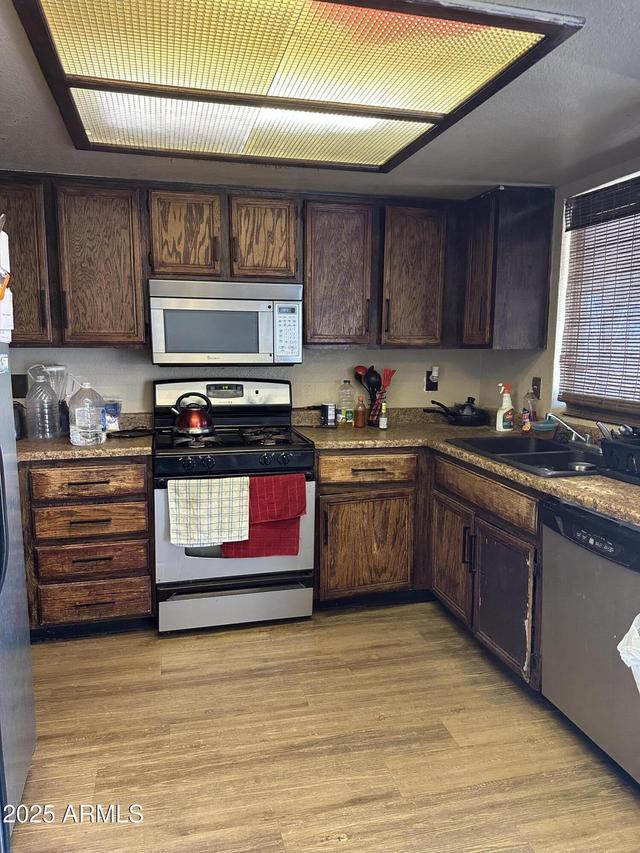 8735 W Hazelwood St., Phoenix, AZ 85037