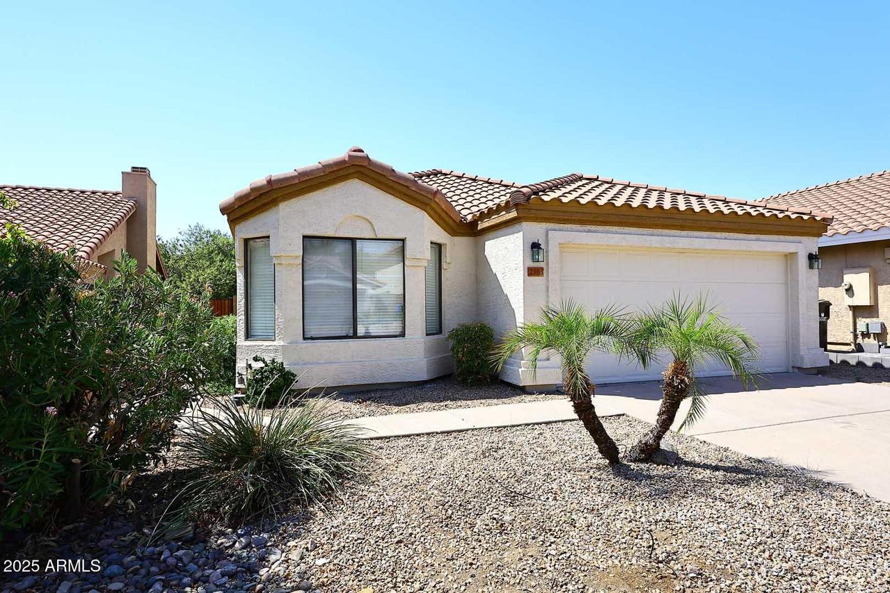 2303 E Taro Ln., Phoenix, AZ 85024