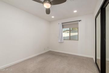 2550 E Sahuaro Dr., Phoenix, AZ 85028